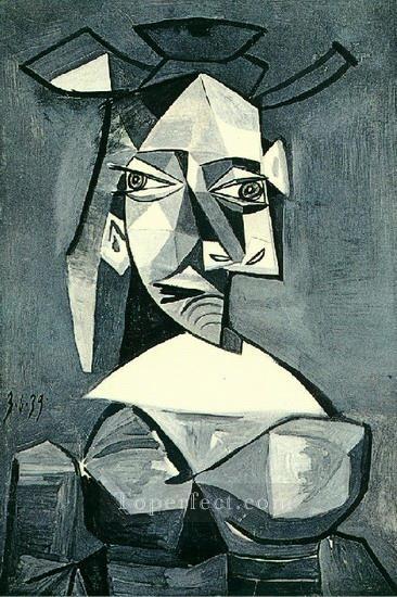 Busto de mujer con sombrero 1 1939 Pablo Picasso Pintura al óleo